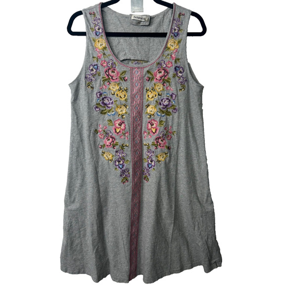 Paparazzi by Biz Dresses & Skirts - Paparazzi Gray Embroidered Dress Size M Cotton Pockets Knit sleeveless swing A28